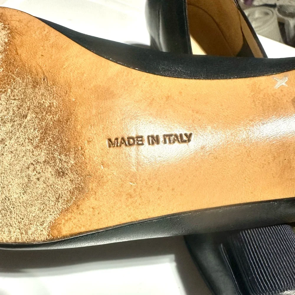 Salvatore Ferragamo Women's Navy Leather Loafers size 10B - Picture 9 of 11